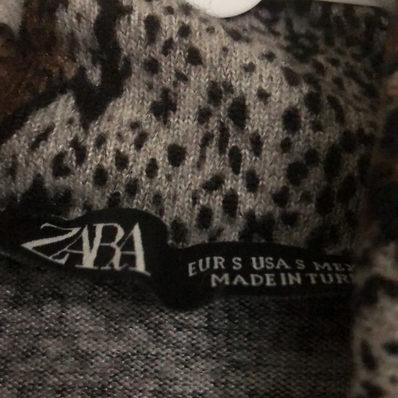 Zara Snakeskin Turtleneck Top - Picture 4 of 4